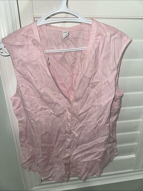 Old navy blouse size medium